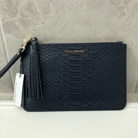 Dooney & Bourke Handbags - Dooney & Bourke Caldwell Carrington Wristlet